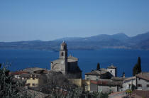 Restaurant Le Gemme di Artemisia in Torri del Benaco am Gardasee. Der ideale Ort um eine Hochzeit oder private Ereignisse im engen Freundes - und Familienkreis exklusiv zu feiern.