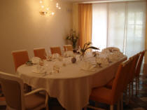 Restaurant Le Gemme di Artemisia in Torri del Benaco am Gardasee. Der ideale Ort um eine Hochzeit oder private Ereignisse im engen Freundes - und Familienkreis exklusiv zu feiern.