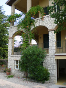 Residence Le Logge in Torri del Benaco Residence Le Logge in Torri del Benaco am Gardasee