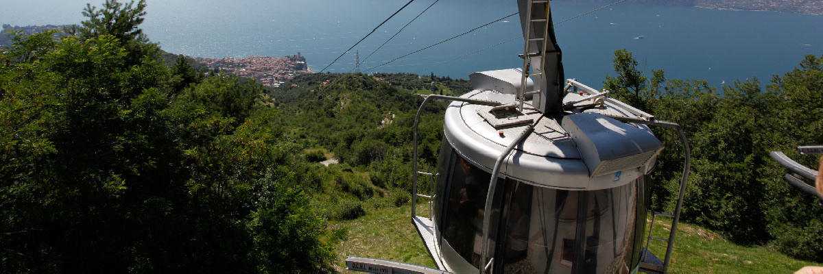 Monte Baldo Sessellift und Seilbahn in Malcesine am Gardasee