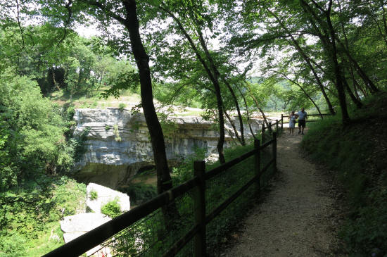 Ponte di Veja in Sant'Anna d'Alfaedo - Lessinia