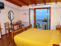 Hotel Rabay in Brenzone am Gardasee