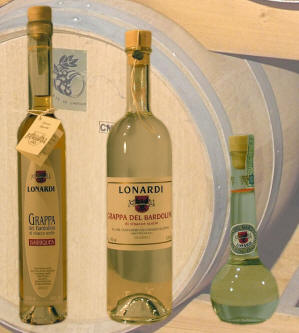 Grappa del Bardolino Lonardi gewonnen aus den besten Trestern des Bardolino